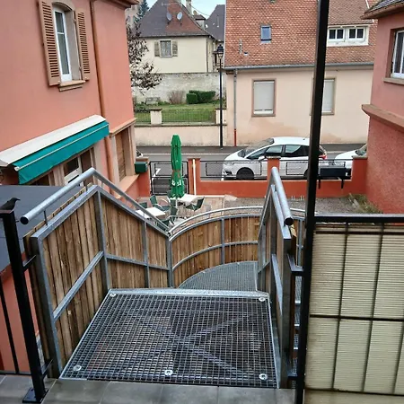 Les Quartiers Du Gouverneur Apartman *